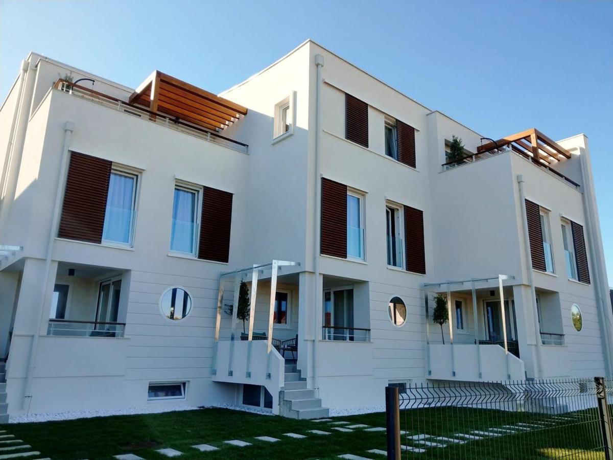 O'Live Residence - Designer Suites Bibinje Exteriér fotografie