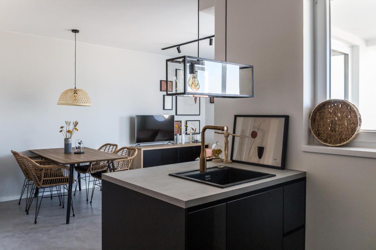 O'Live Residence - Designer Suites Bibinje Exteriér fotografie